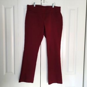 Croft & Barrow women's "The Effortless Stretch Pants" size 10 Regular.
